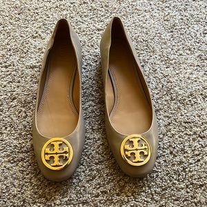 Tory Burch Benton flats